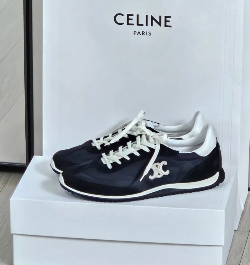 CELINE 셀린느스니커즈 트리옹프 레이서 로우 탑 스니커즈 신발후기 셀린느신발