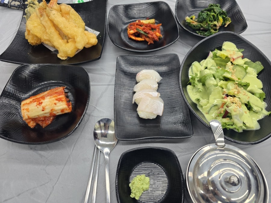 넘버원횟집 사진 4