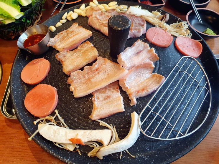  대전 오류동 맛집 한양고깃집 문경약돌돼지에 샐러드바