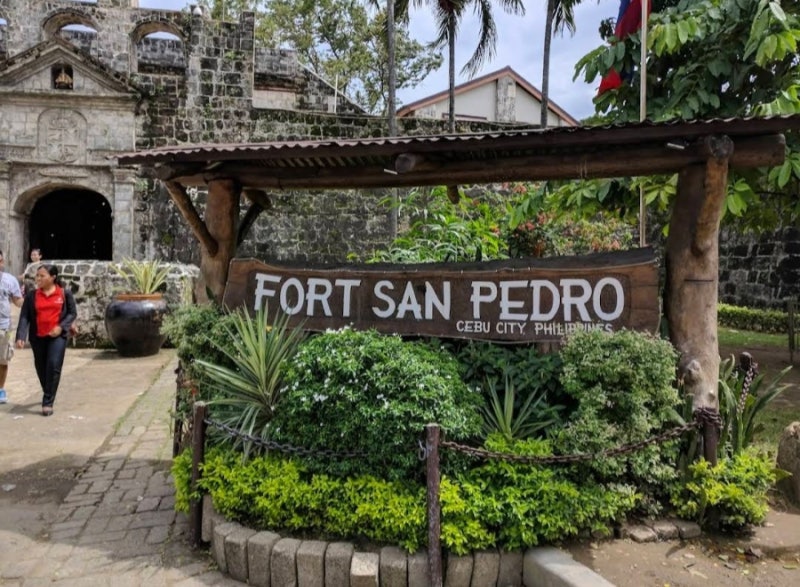 필리핀 세부시티 여행명소 가볼만한 곳 – 산페드로 요새 (역사적 요새와 전망 포인트 전문)