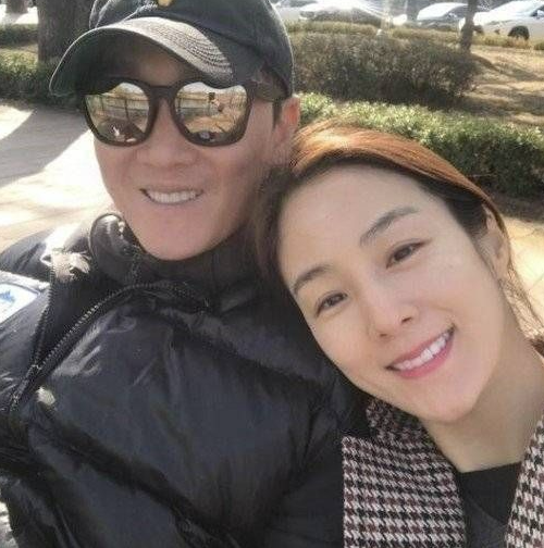 이휘재 문정원 부부, 방송에서 사라진 이유? 논란의 전말과 대중 반응까지 총정리