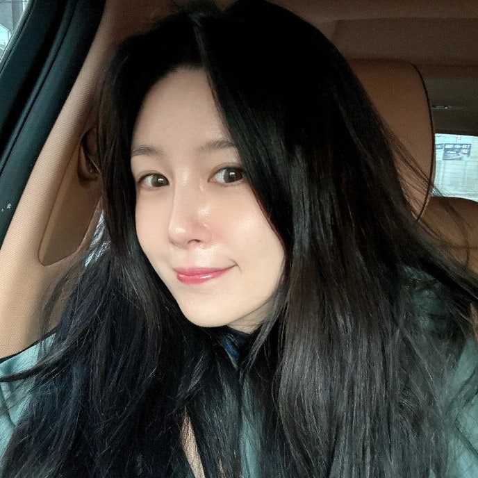  '재혼이라고 생각할까봐..' 미스코리아 출신 12살 연하 와이프에 일찍 태어나 미안해