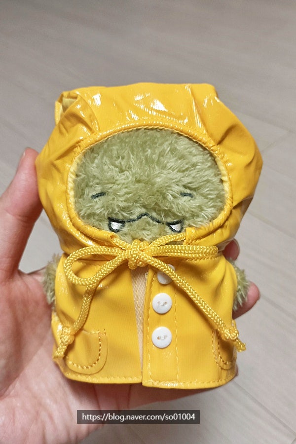 다이소 인형옷 입은 픽셀리 인형 키링