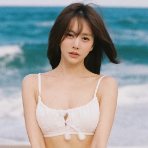  '배용준이 걸그룹 제안..' 남친이 술집여자 취급했다 고백한 여배우 비키니 화제