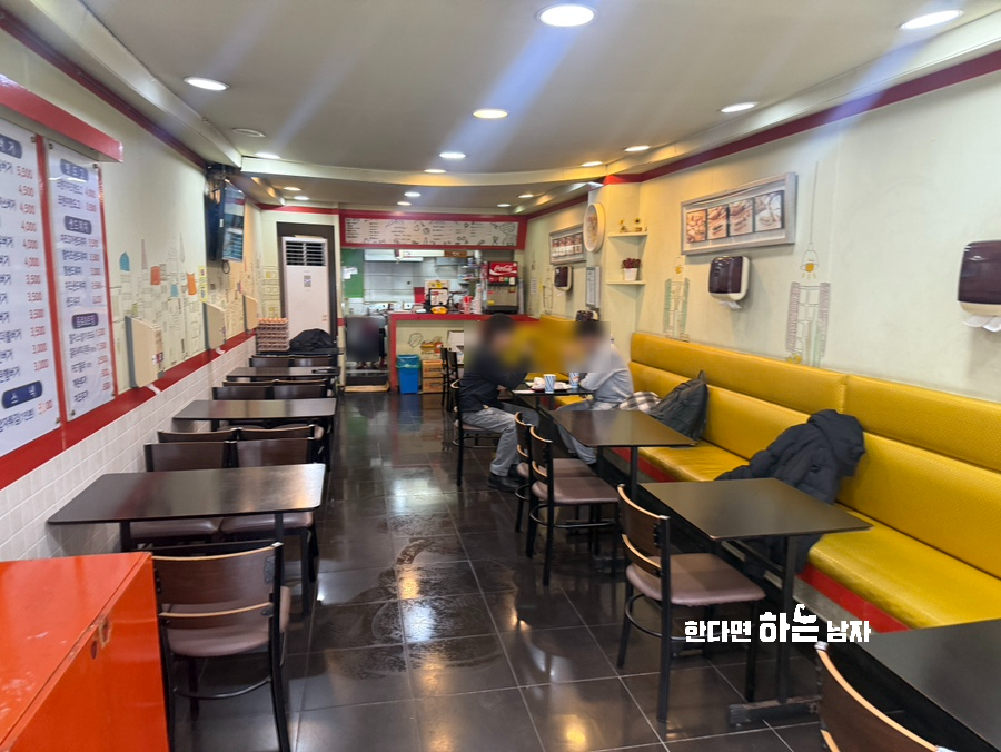 송탄햄버거 춘천점 사진 4