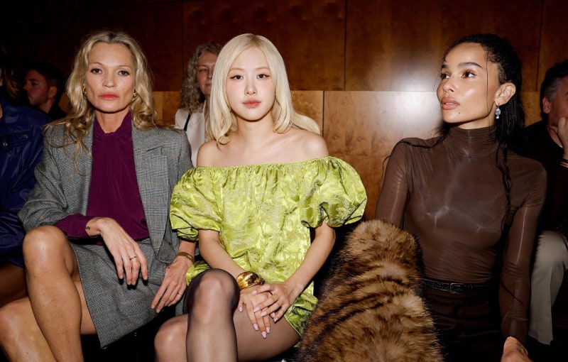 생로랑 aw26 패션쇼에서 로제!(with 케이트 모스, 조 크라비츠)