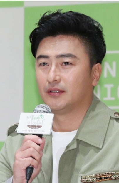 안정환 피자 창업 논란?, 결국 해명…