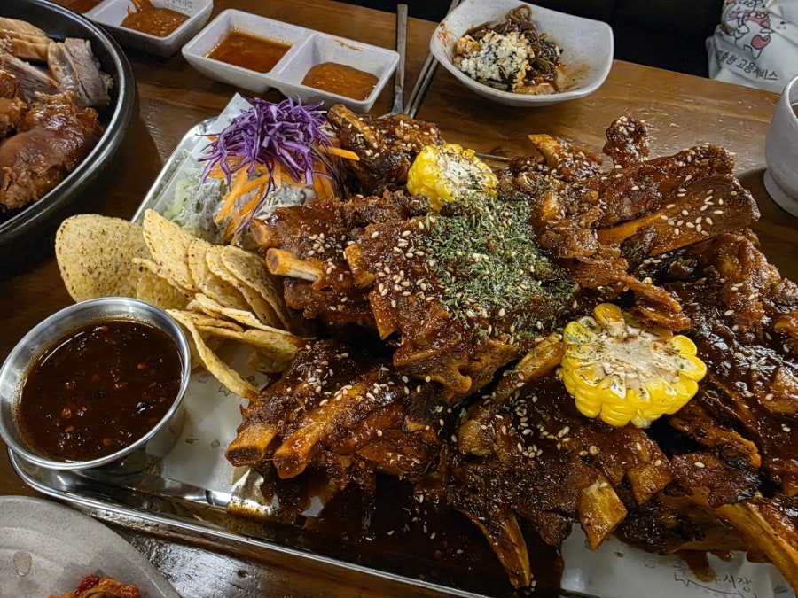 족발야시장 금곡점 사진 3