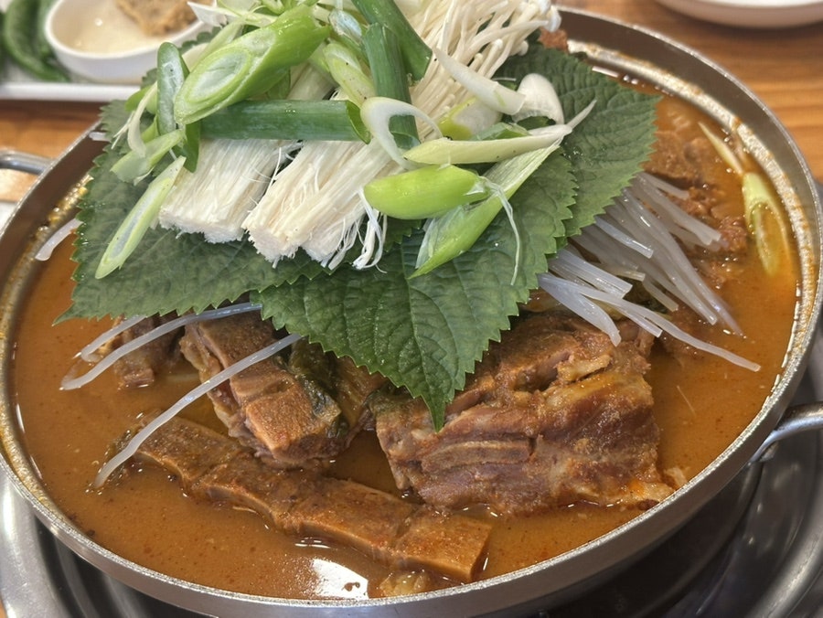 큰집감자탕뼈찜 첨단점 사진 6