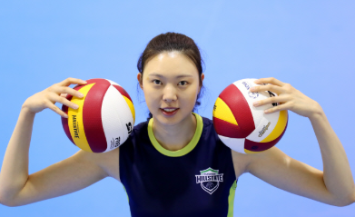 배구 양효진 프로필: 키·포지션·소속팀 + FA 8억(연봉5+옵션3) 근황, 은퇴식 일정까지 정리