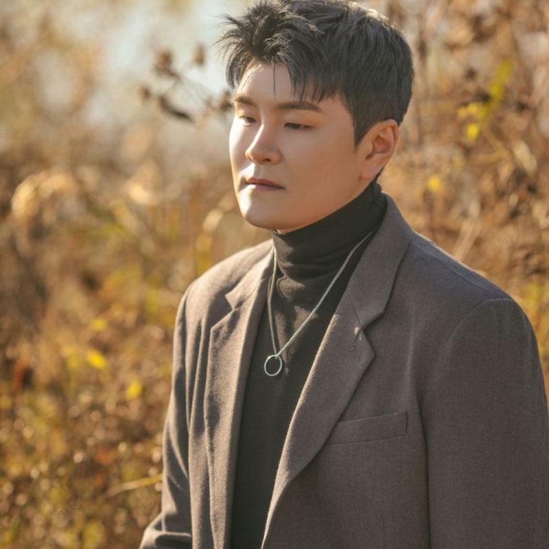 신용재(2F) - 아마도 이건 나의 사랑의 시작인가봐 [곡소개/ 듣기/ 가사]
