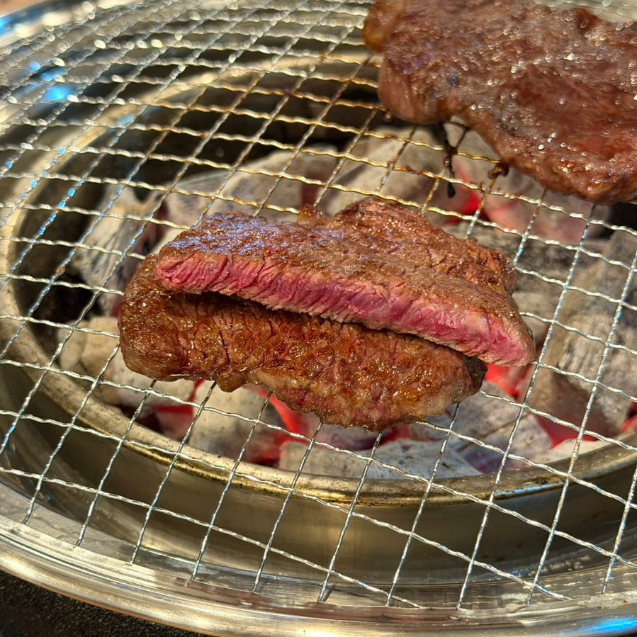 숯불구이전문점 한상 사진 1