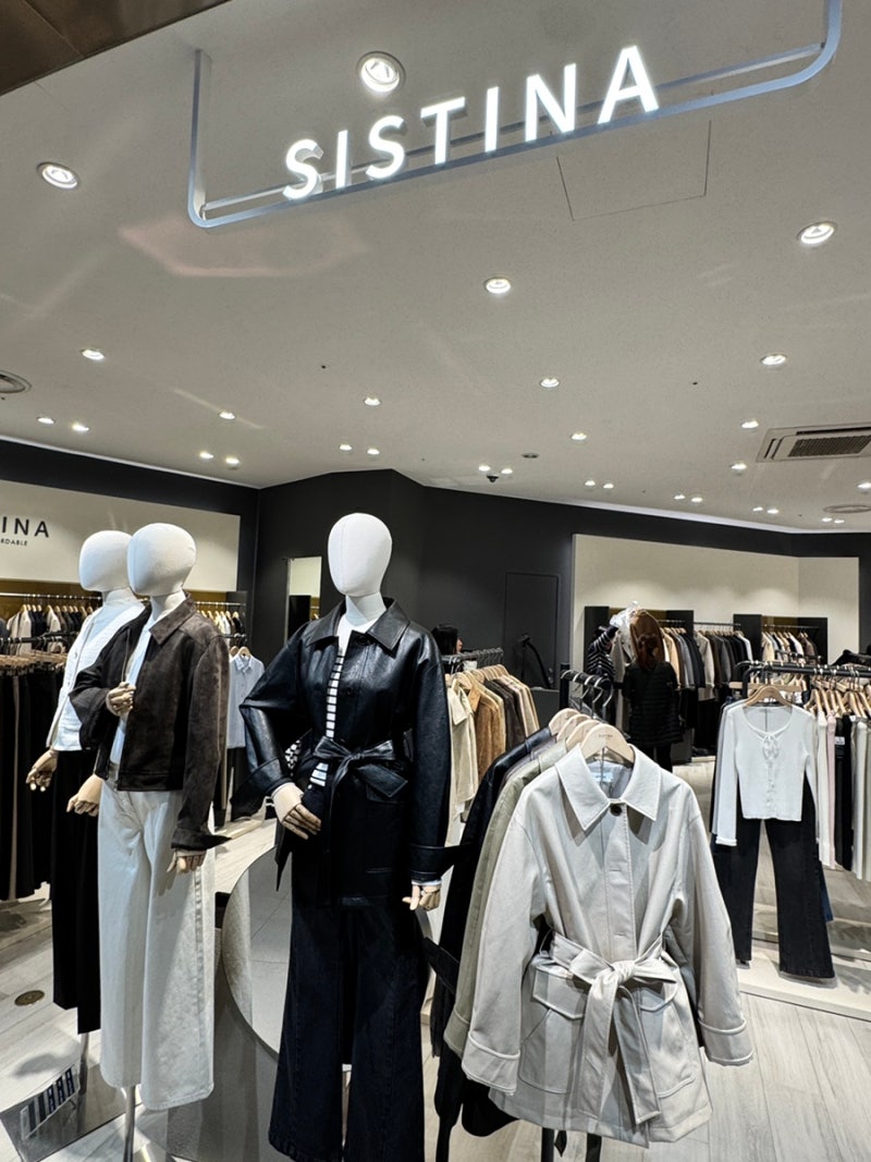 시스티나 SISTINA 여성 가죽자켓 벨티드 페이크 레더 트렌치 코트 착샷