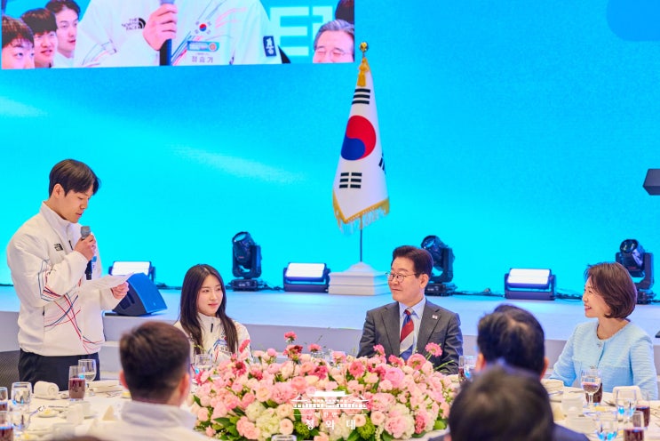 이재명 <b>대통령</b>, 밀라노 올림픽 선수단 청와대 초청…격려 <b>오찬</b>