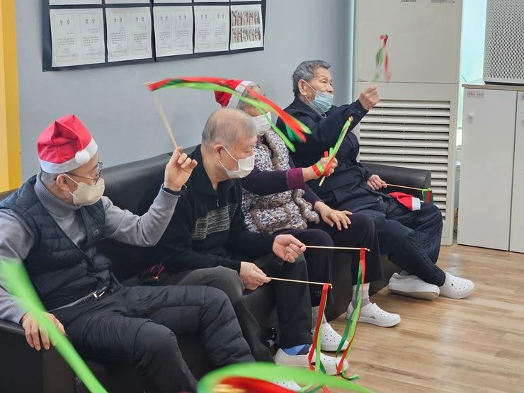 일상의 건강과 안심을 더하는 화성주간보호센터, 은빛노인복지센터 체험기