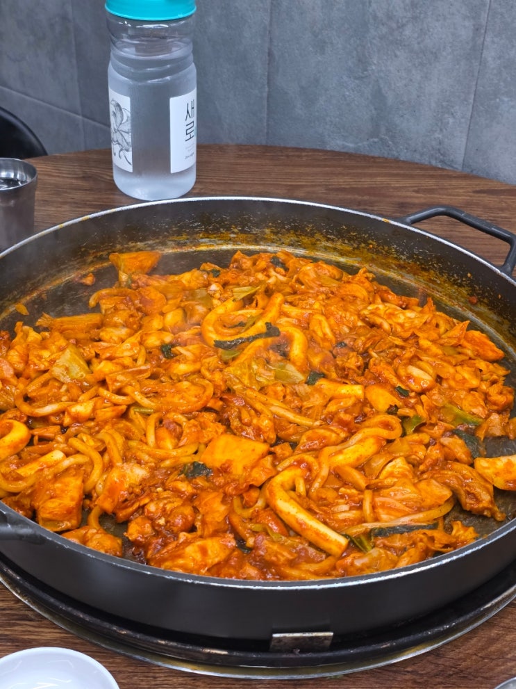  맛집 탐방 12회차(하남 춘천골닭갈비):닭갈비랑 볶음밥 모두 간이 완벽한 곳