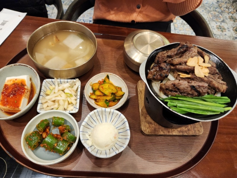 [종각맛집 /광화문맛집] 광화문 D타워 - 광화문 석갈비