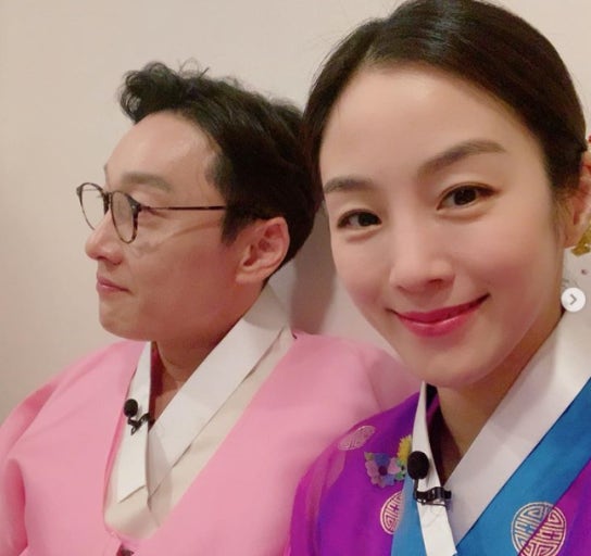 “‘이제 나오네’ vs ‘반갑다’”…이휘재, 4년 만에 복귀에 여론 엇갈렸다