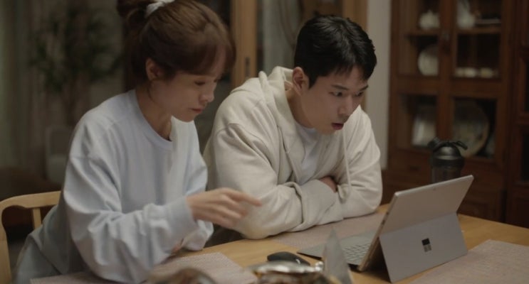  " 미혼남녀의 효율적 만남 2화 리뷰 | 소개팅 연속 2연전, 이의영의 인만추 여정 본격 스타트!"