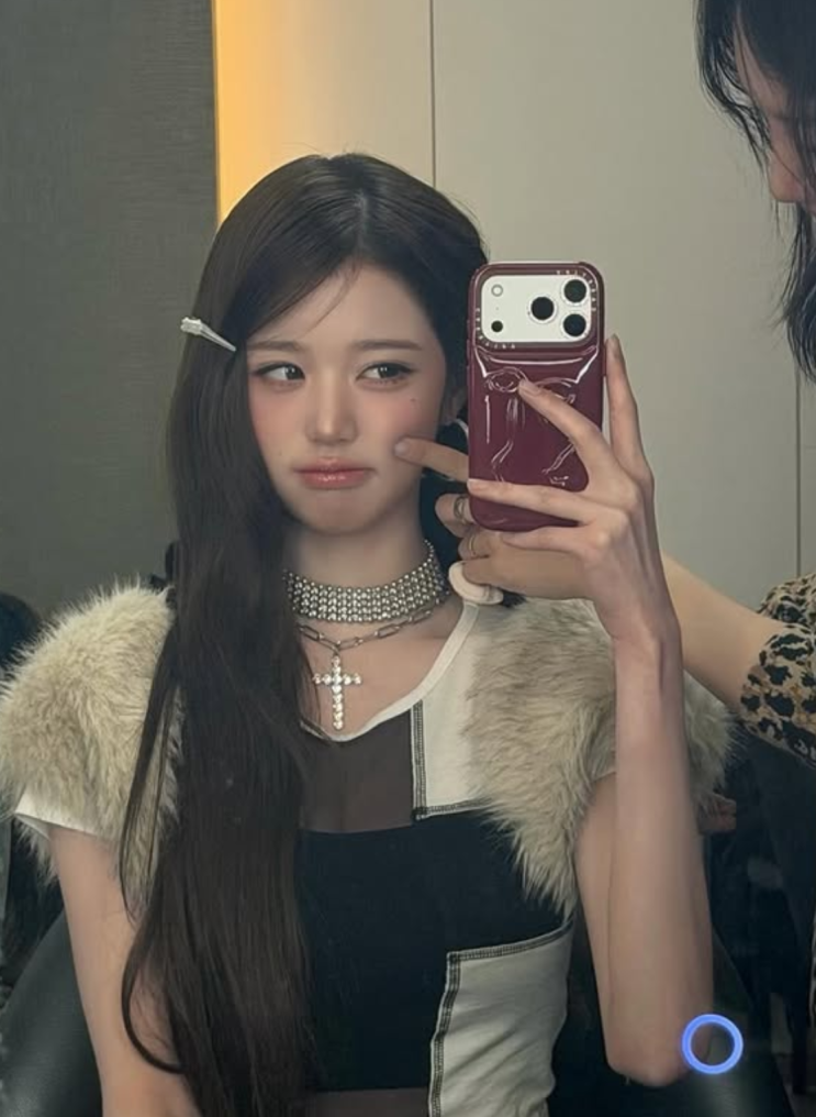  긴머리 고객을 위한 봄 분위기 변화에 자연스러운 북위례 미용실만의 스타일링