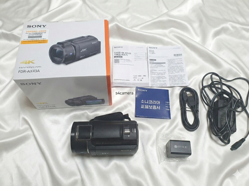 Sony AX43A 4K Handycam "손떨림 걱정 없는 일상·여행·브이로그용 4K 캠코더" 소니 핸디