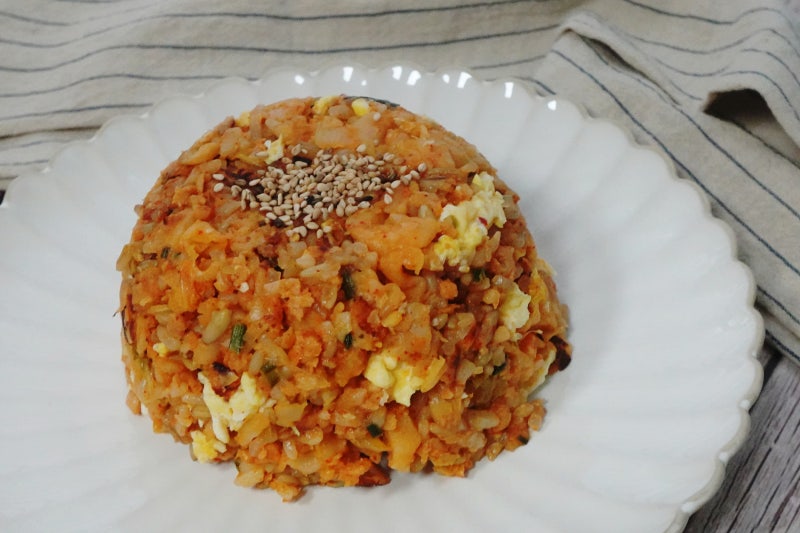 냉동만두 전자렌지 찜기 비비고 만두 볶음밥 만두 김치볶음밥