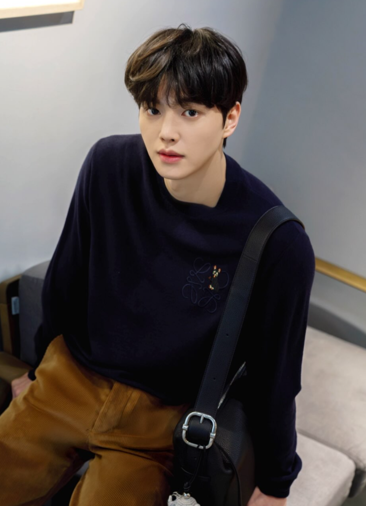  자연스럽게 정돈되는 깔끔한 남자 볼륨매직은 위례 남자 미용실에서 잘하죠