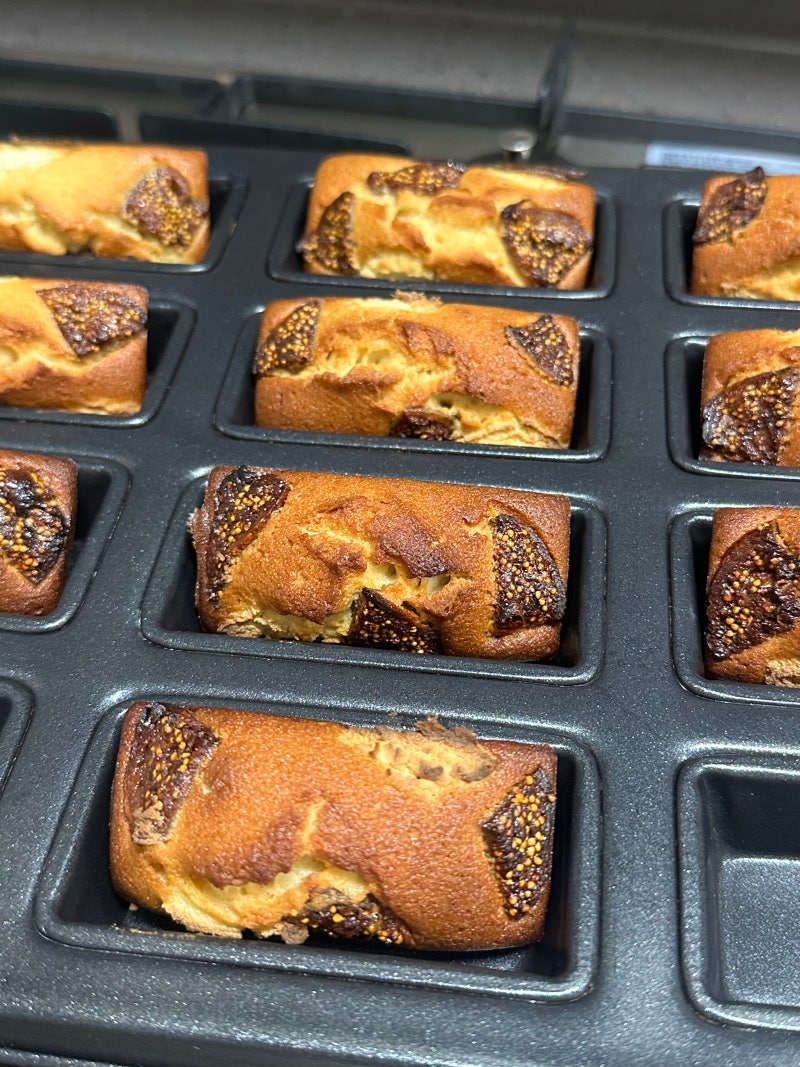 맛있는 무화과 크림치즈 휘낭시에 정착 레시피