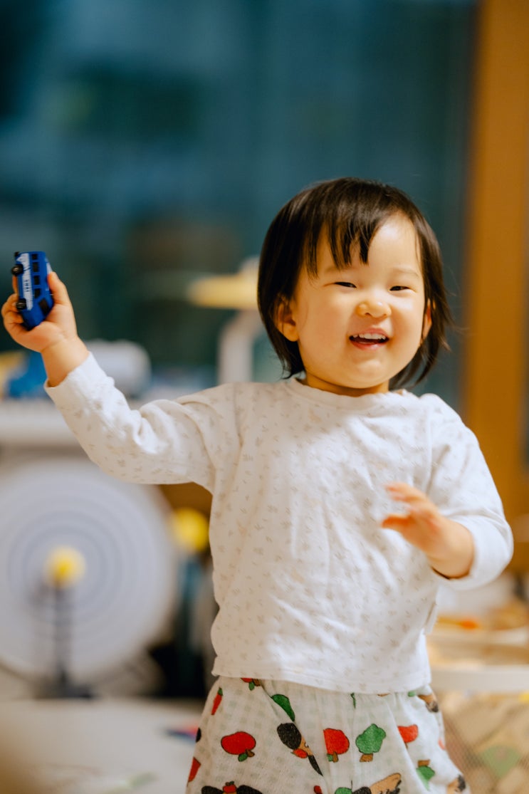  소니 SEL50150GM (FE 50-150mm F2 GM) 내돈내산 사용기, 쌍둥이 실내 스냅 촬영 후기