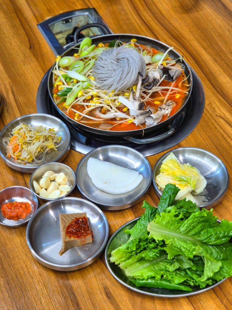  전주 자매갈비전골 한옥마을 TV방영 맛집 웨이팅 아기의자
