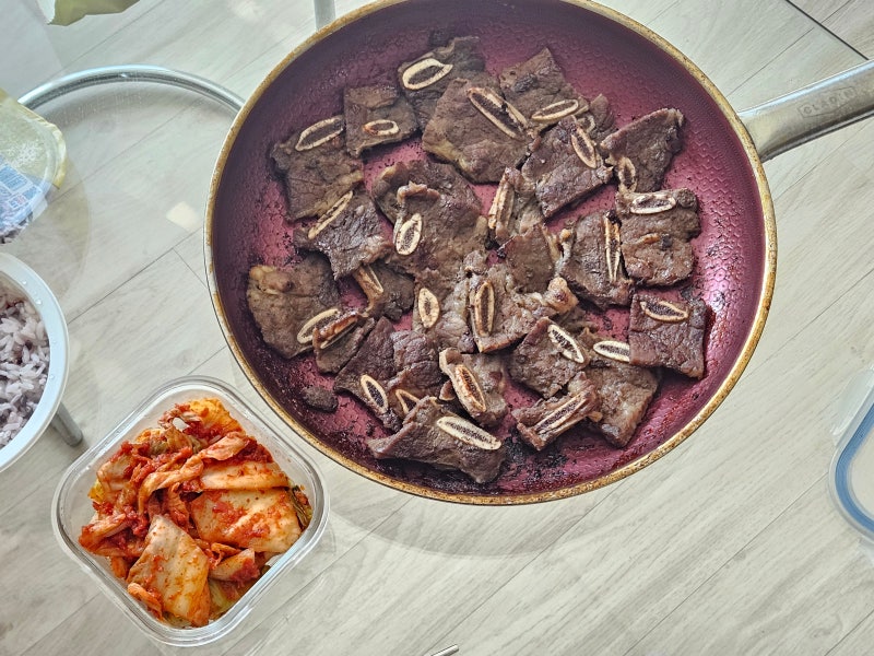 정성곳간 강순의 양념LA갈비 보쌈김치 내돈내산 리뷰