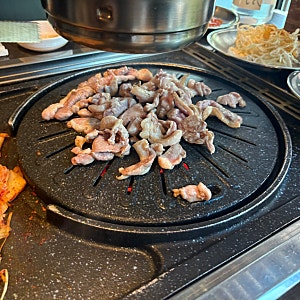 영종도 하늘도시 중산동 고기 맛집, 불판부터 숯불까지 남다른 차콜그릴