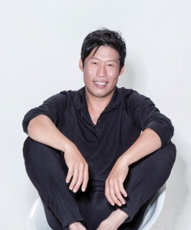 유해진 새 소속사 결정, 현빈과 한솥밥 먹는다