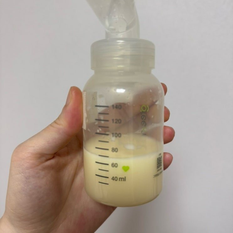  올바른 젖물리기 방법 및 유두통증 없는 깊은 자세 꿀팁