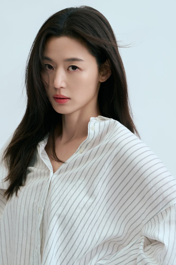  봄옷코디 근본이즘의 정석? 탑텐 전지현 스트라이프 셔츠 스타일링!