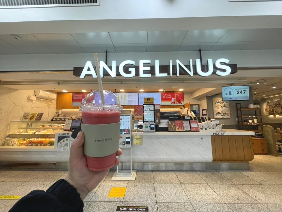 엔제리너스 제주공항1층점 사진 2