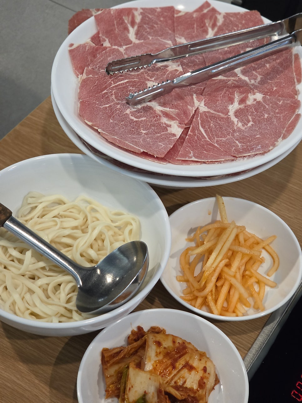 등촌샤브칼국수 병무청역점 사진 4