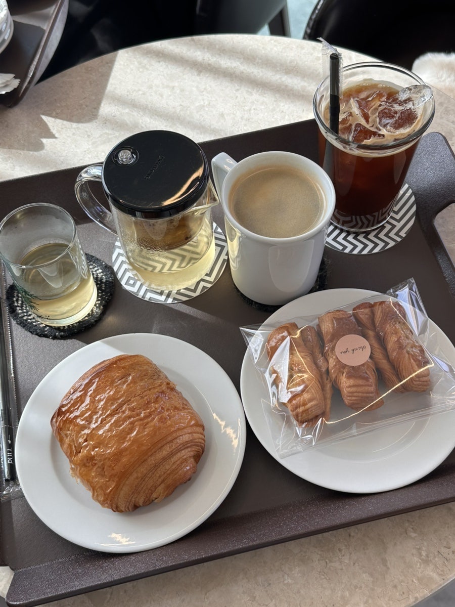코너스톤 사진 1