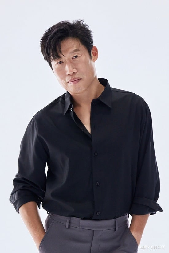 유해진과 새 가족? 현빈, 천만 앞두고 터진 '이것' 정체 ㄷㄷ