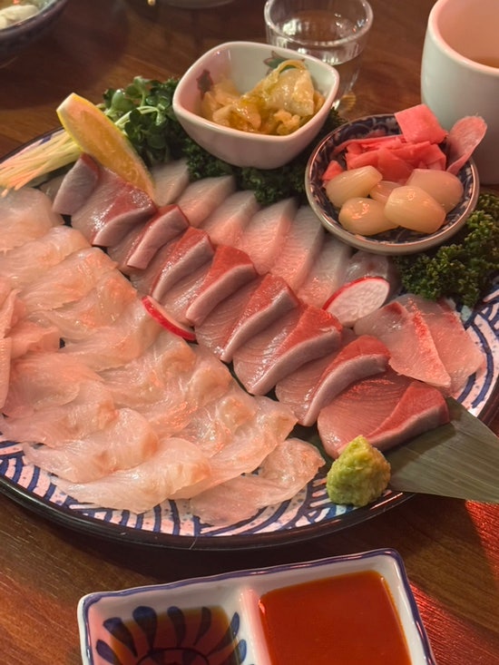  신사맛집 | 대화하기 좋은 이자카야 평화로운집 신사가로수길점 리뷰