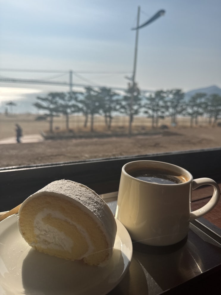  부산 광안리 바다가 보이는 카페, 데이트하기 좋은 광안리 에쏘카페