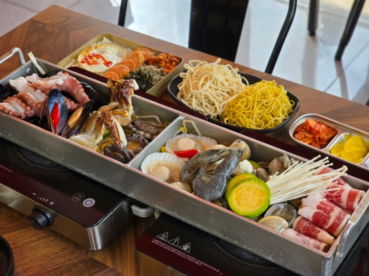  제주 함덕 조천 해물칼국수 맛집 문개항아리 사이버트럭 픽업 가능