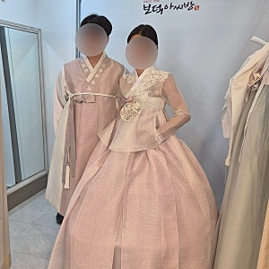 W19. 본식 한복 “보덕아씨방” 내돈내산 초가성비 | 신랑신부 혼주 4명 대여 | 부산 범일동