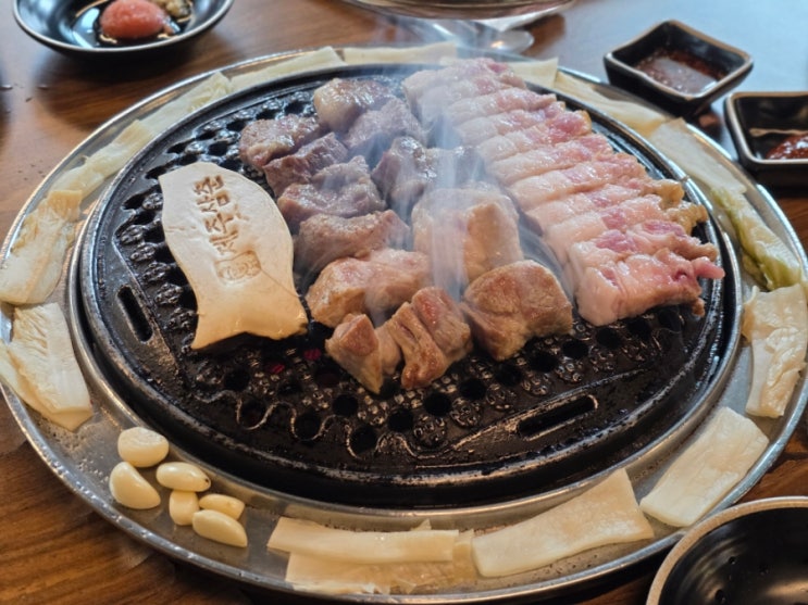  함덕 해수욕장 맛집 애견동반 가능 구워주는 고기집 제주삼춘