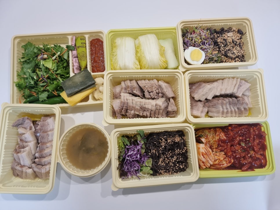 원할머니보쌈족발 인천시청점 사진 1