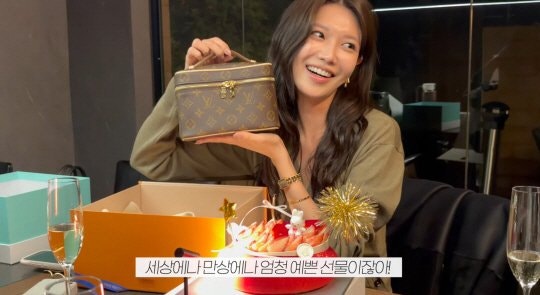 "톱스타 남친에 최고의 친구들까지" 다 가진...소녀시대 수영의 부티 넘치는 생파