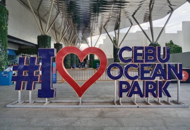 필리핀 세부시티 가족과 가볼만한 곳 – 오션파크 (해양 생물 관람과 체험 활동 전문)