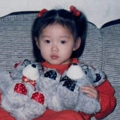  '판자촌에서 자랐다..' 안경 벗고 연예인 데뷔 부모님 10억 빚 다 갚고 행복하다는 여배우