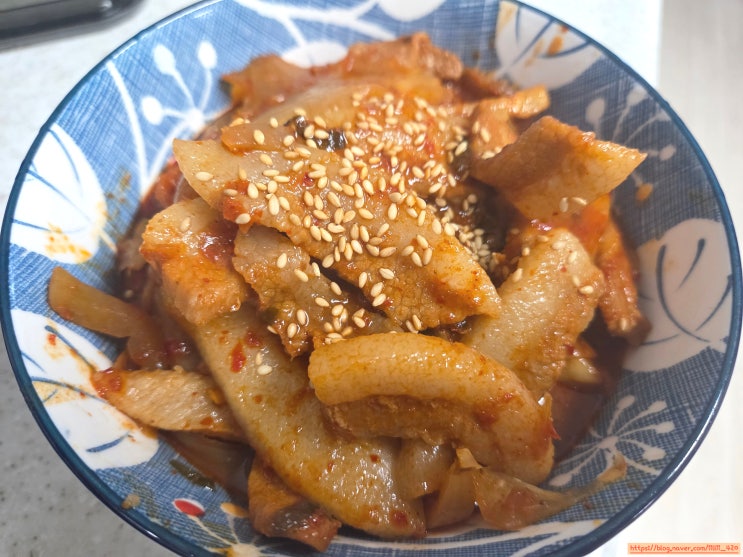  강민경 레시피 밥 도둑 간단한 항정살 김치찜 만들기
