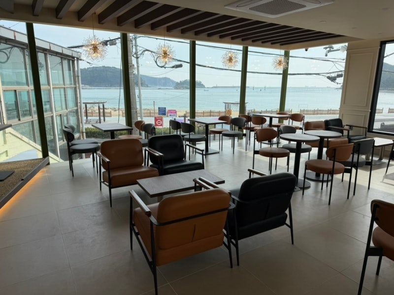 Busan Dadaepo Ocean View Cafe, Cafe Choi